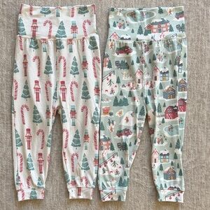 Copper Pearl 12-18m EUC Holiday Leggings - Nutcracker and Village Print